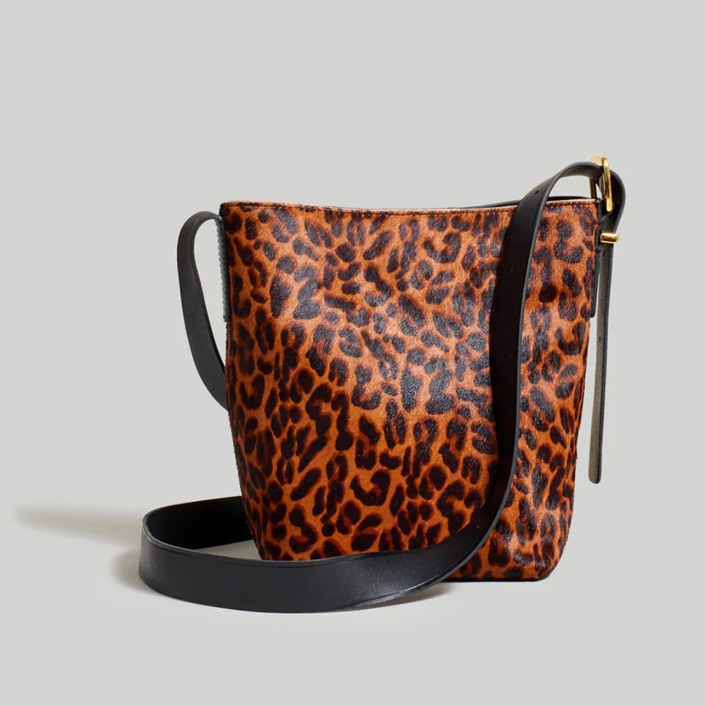 NWT Madewell - The Essential Mini Bucket Tote in Calf Hair - Picture 2 of 3